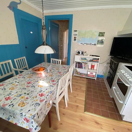 Spjutsbygds Gards Bed And Breakfast Rodeby Bagian luar foto